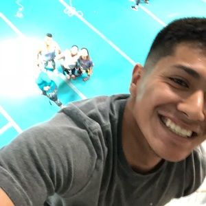 Meet your Posher, Thomas